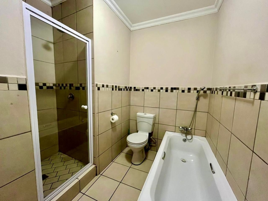 3 Bedroom Property for Sale in Waterval East North West